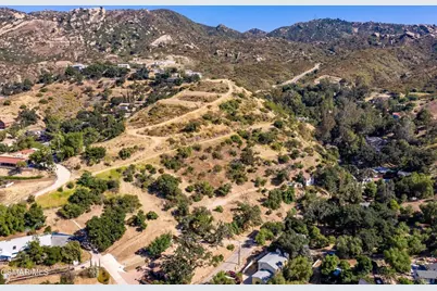 1194 Black Canyon Road, Simi Valley, CA 93063 - Photo 19