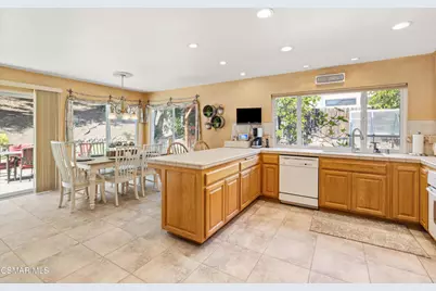 3141 Wild Horse Court, Thousand Oaks, CA 91360 - Photo 11