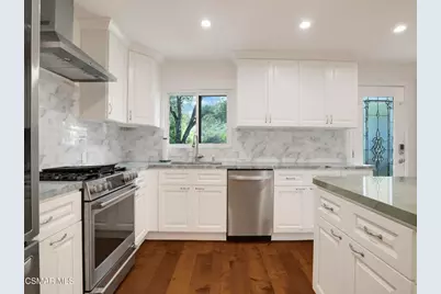 124 Merry Oak Lane, Westlake Village, CA 91361 - Photo 5