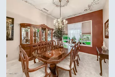 290 Culview Court, Simi Valley, CA 93065 - Photo 11