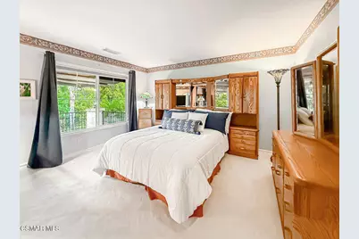 290 Culview Court, Simi Valley, CA 93065 - Photo 35