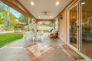 290 Culview Ct, Simi Valley, CA 93065 - Photo 53