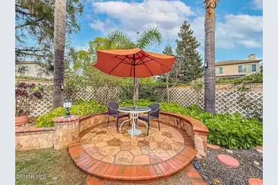 290 Culview Court, Simi Valley, CA 93065 - Photo 47