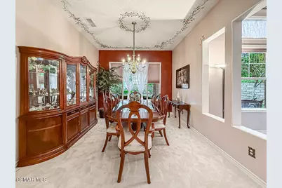 290 Culview Court, Simi Valley, CA 93065 - Photo 11