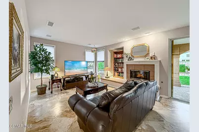 290 Culview Court, Simi Valley, CA 93065 - Photo 17
