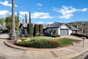 2202 Aspenpark Ct, Thousand Oaks, CA 91362 - Photo 3