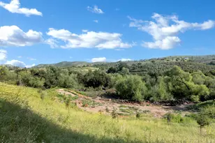 2202 Aspenpark Ct, Thousand Oaks, CA 91362 - Photo 5