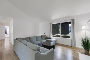 2202 Aspenpark Ct, Thousand Oaks, CA 91362 - Photo 11