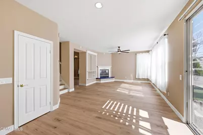 4884 Borders Street, Simi Valley, CA 93063 - Photo 19