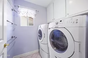 4884 Borders St, Simi Valley, CA 93063 - Photo 35