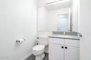 2344 Hampton Ave, Simi Valley, CA 93063 - Photo 27