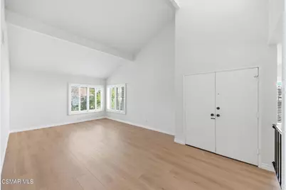 3374 Larkhaven Court, Thousand Oaks, CA 91360 - Photo 3