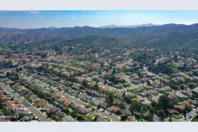 816 Pamela Wood Street, Newbury Park, CA 91320 - Photo 45