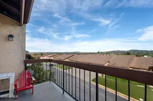 845 Warwick Ave, Thousand Oaks, CA 91360 - Photo 3