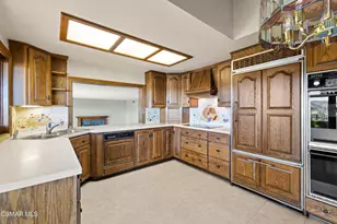 1642 Castlehill Ct, Westlake Village, CA 91361 - Photo 17