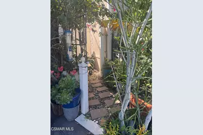 25 Katy Lane, Mission Hills (San Fernando), CA 91345 - Photo 5