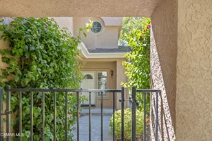 5614 Roundtree Pl, Westlake Village, CA 91362 - Photo 3