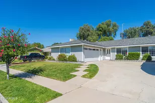 2517 E Phyllis St, Simi Valley, CA 93065 - Photo 1