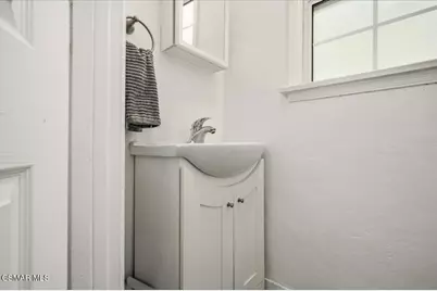 1219 Dunsmuir Avenue, Los Angeles, CA 90019 - Photo 35