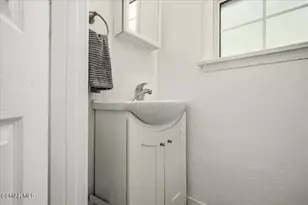 1219 Dunsmuir Ave, Los Angeles, CA 90019 - Photo 35