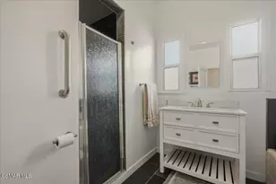 1219 Dunsmuir Ave, Los Angeles, CA 90019 - Photo 17