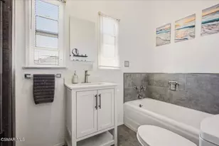 1219 Dunsmuir Ave, Los Angeles, CA 90019 - Photo 39