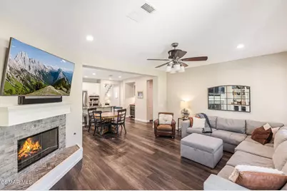 14819 Blue Ridge Court, Moorpark, CA 93021 - Photo 15