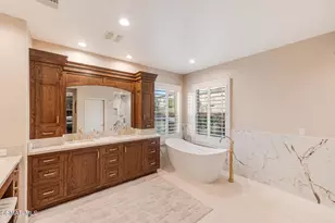 13737 Elkton Ct, Moorpark, CA 93021 - Photo 33