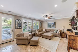 13737 Elkton Ct, Moorpark, CA 93021 - Photo 11