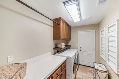 13737 Elkton Court, Moorpark, CA 93021 - Photo 23