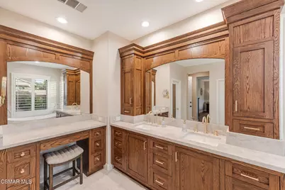 13737 Elkton Court, Moorpark, CA 93021 - Photo 35