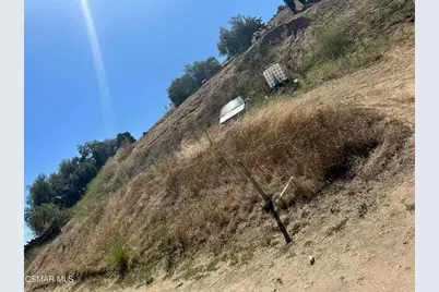 1071 Walnut Canyon Road, Moorpark, CA 93021 - Photo 11