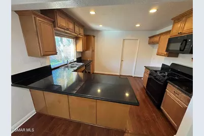 2263 Workman Avenue, Simi Valley, CA 93063 - Photo 5