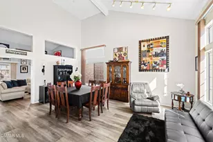 2339 Dusan St, Simi Valley, CA 93065 - Photo 5