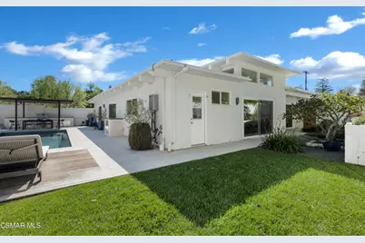 4500 Stark Avenue, Woodland Hills, CA 91364 - Photo 39