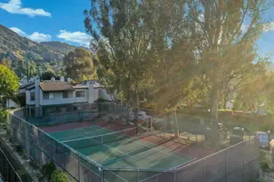 6442 Twin Cir Ln, Simi Valley, CA 93063 - Photo 39