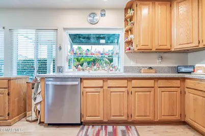 6191 E Vera Street, Simi Valley, CA 93063 - Photo 15