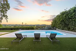 23310 Aetna St, Woodland Hills, CA 91367 - Photo 1