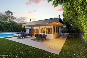 23310 Aetna St, Woodland Hills, CA 91367 - Photo 41