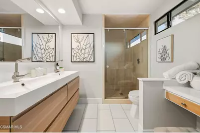 23310 Aetna Street, Woodland Hills, CA 91367 - Photo 31