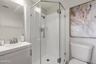 23310 Aetna St, Woodland Hills, CA 91367 - Photo 37