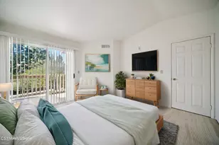 668 Oak Run Trail, Oak Park, CA 91377 - Photo 7