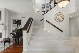 2225 Kirsten Lee Dr, Westlake Village, CA 91361 - Photo 25