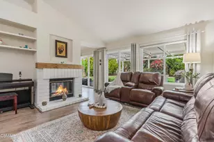 4010 Trailcrest Dr, Moorpark, CA 93021 - Photo 15