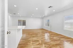 15750 Arroyo Dr, Moorpark, CA 93021 - Photo 5