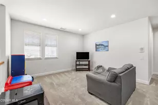 20 Cabrillo Cir, Newbury Park, CA 91320 - Photo 13