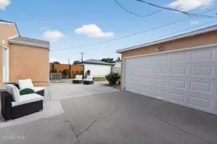 3722 Degnan Blvd, Los Angeles, CA 90018 - Photo 25