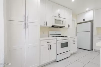 5213 Huntley Street #45, Simi Valley, CA 93063 - Photo 11