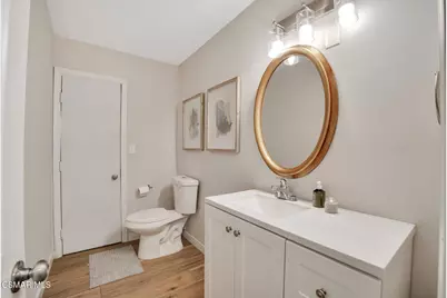 926 Talbert Avenue, Simi Valley, CA 93065 - Photo 19