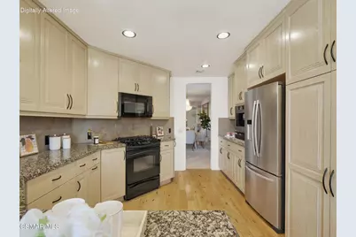 4706 Park Encino Lane #324, Encino, CA 91436 - Photo 7